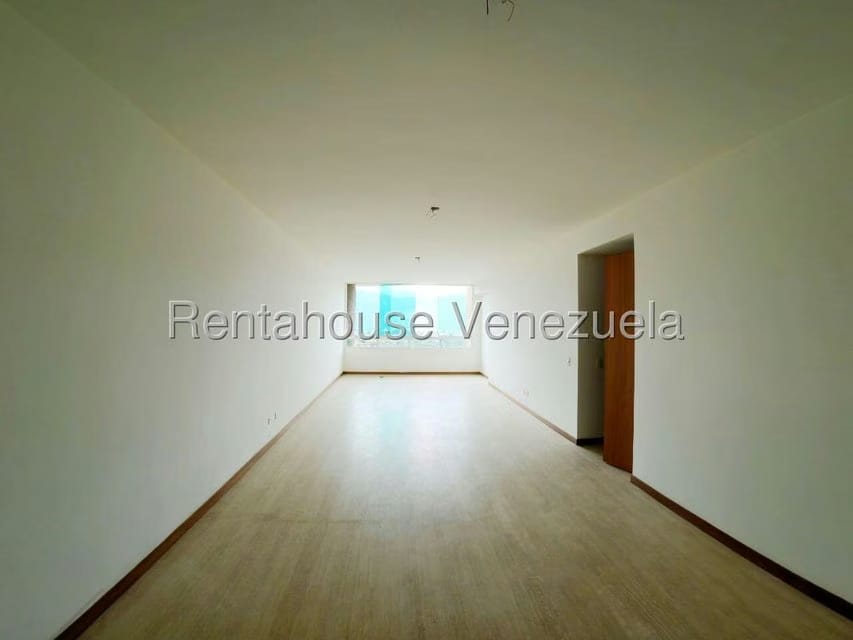 Apartamento (1 Nivel) en Venta en Lomas del Sol, Distrito Metropolitano - 5