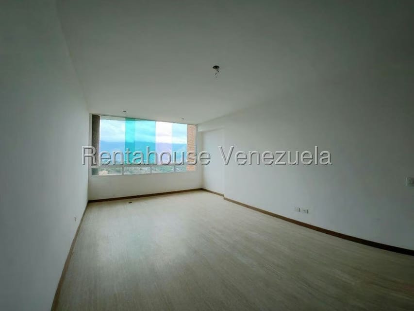 Apartamento (1 Nivel) en Venta en Lomas del Sol, Distrito Metropolitano - 6