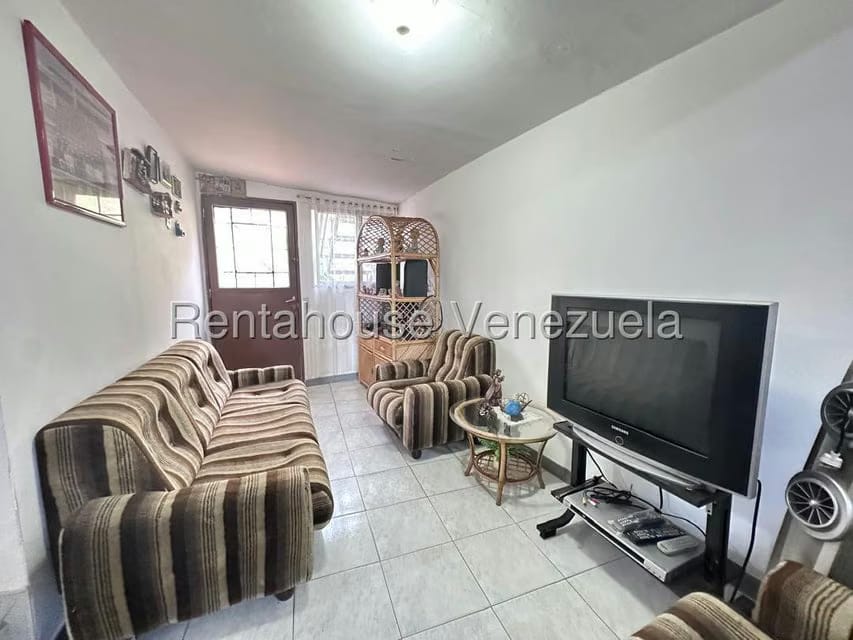 Casa (Multipes Niveles) en Venta en Colinas de Los Chaguaramos, Distrito Metropolitano - 37