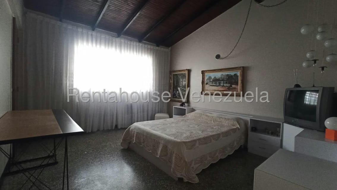 Casa (Multipes Niveles) en Venta en Cerro Alto, Miranda - 19