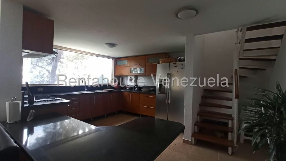 Casa (Multipes Niveles) en Venta en Cerro Alto, Miranda - 33