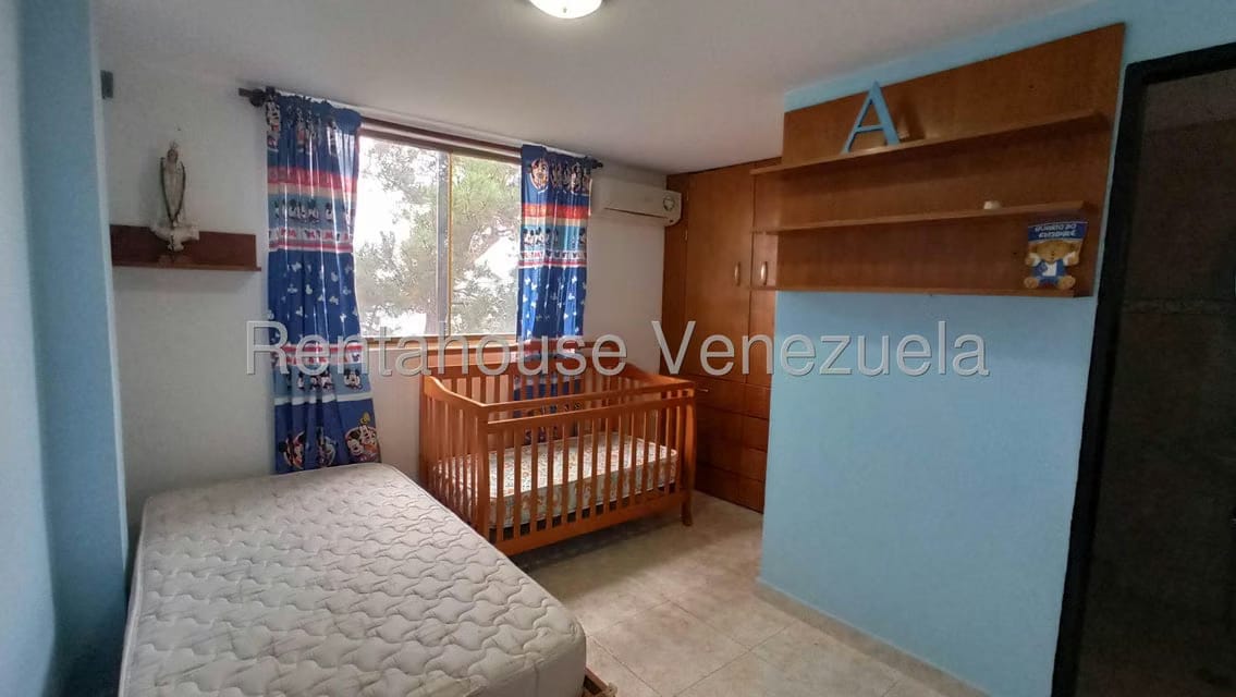 Casa (Multipes Niveles) en Venta en Cerro Alto, Miranda - 41