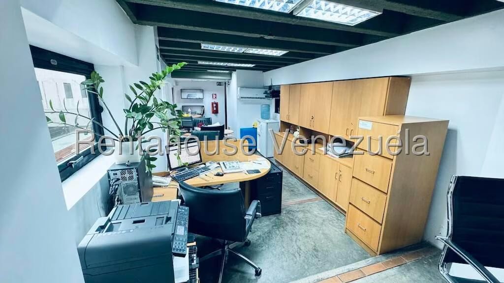 Comercial (Oficina) en Alquiler en El Rosal, Distrito Metropolitano - 5
