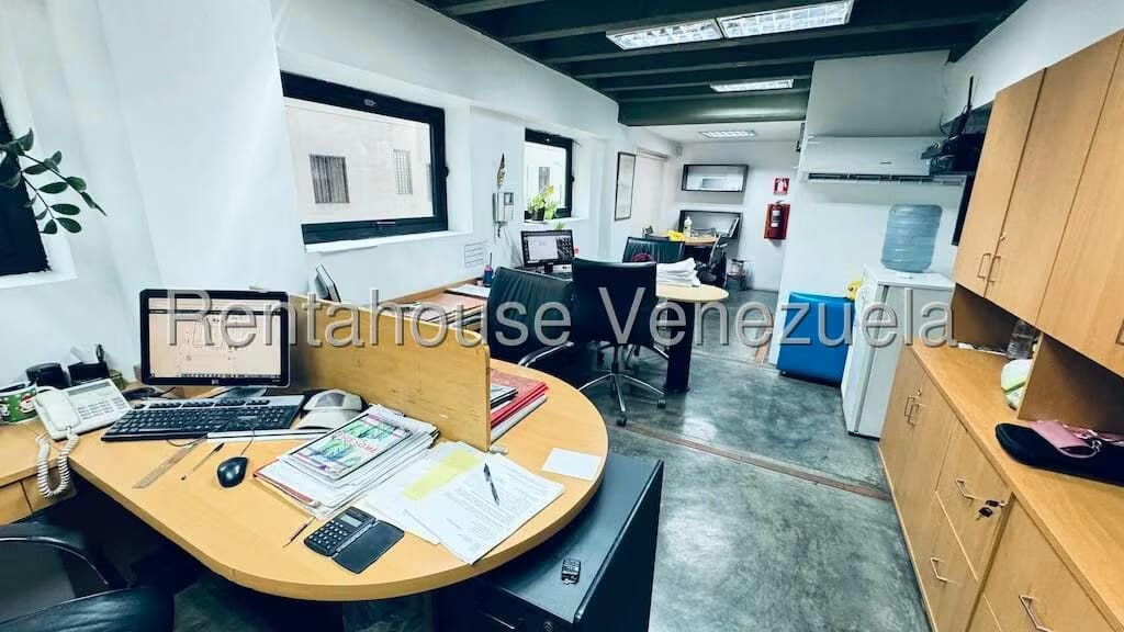 Comercial (Oficina) en Alquiler en El Rosal, Distrito Metropolitano - 8
