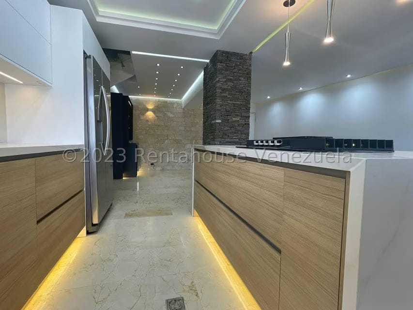Apartamento (Duplex) en Venta en El Cigarral, Distrito Metropolitano - 14