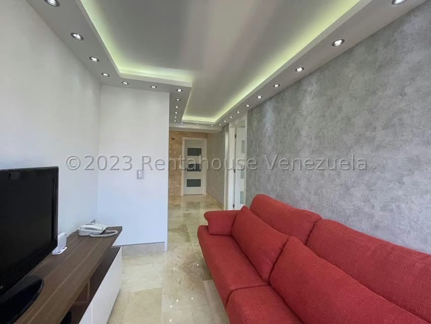 Apartamento (Duplex) en Venta en El Cigarral, Distrito Metropolitano - 48