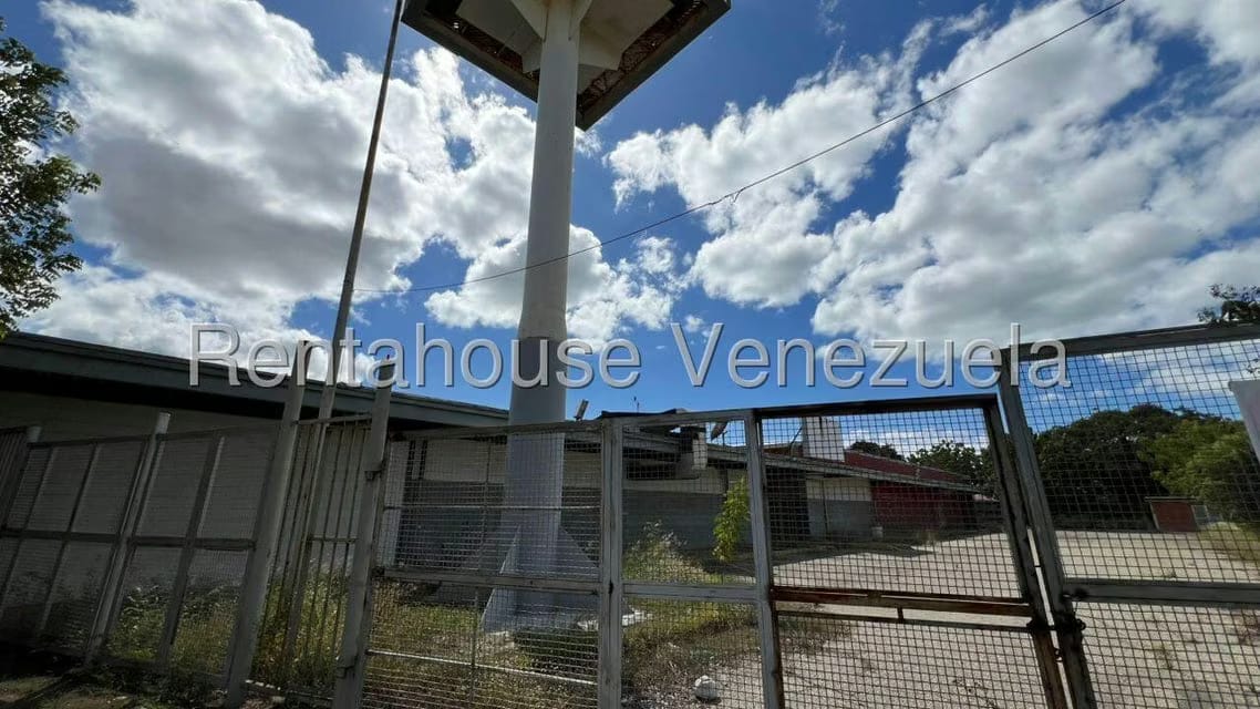 Comercial (Local Comercial) en Alquiler en Miraflores, Zulia - 19
