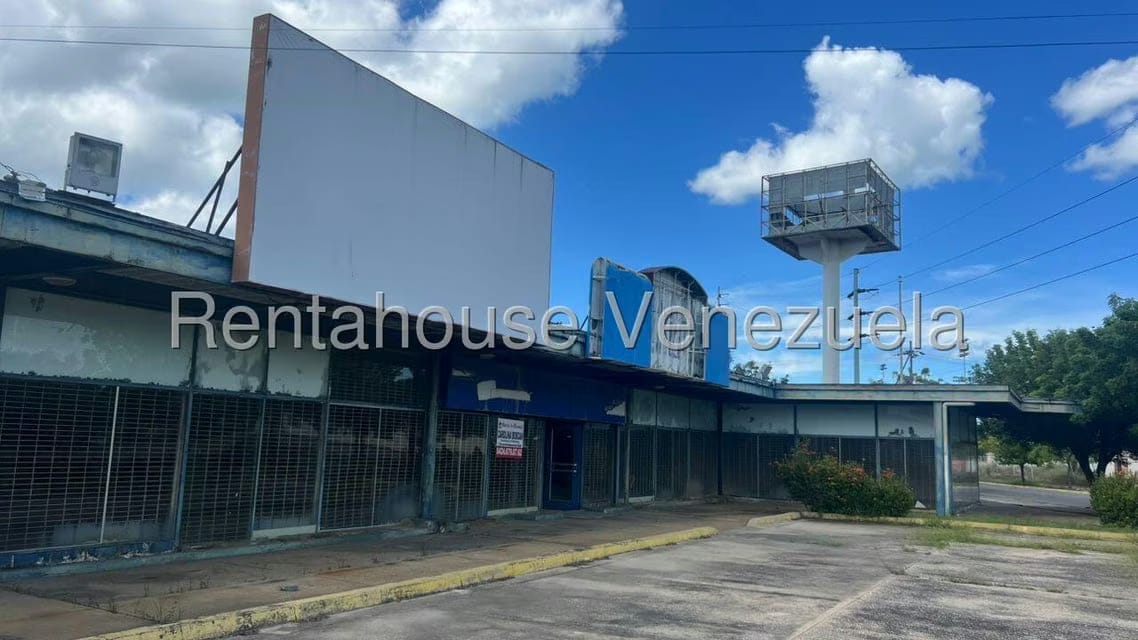 Comercial (Local Comercial) en Alquiler en Miraflores, Zulia - 5