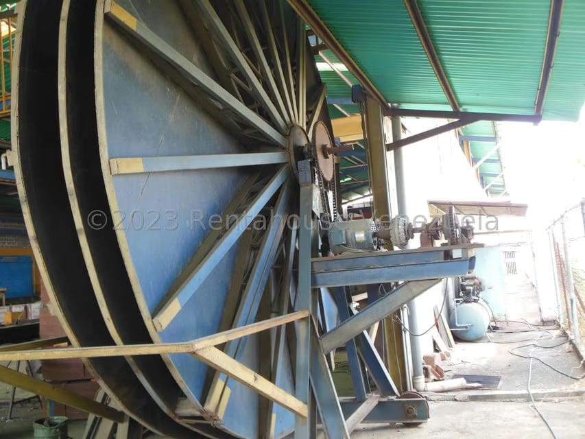 Comercial (Galpon - Deposito) en Venta en Centro de Charallave, Miranda - 10