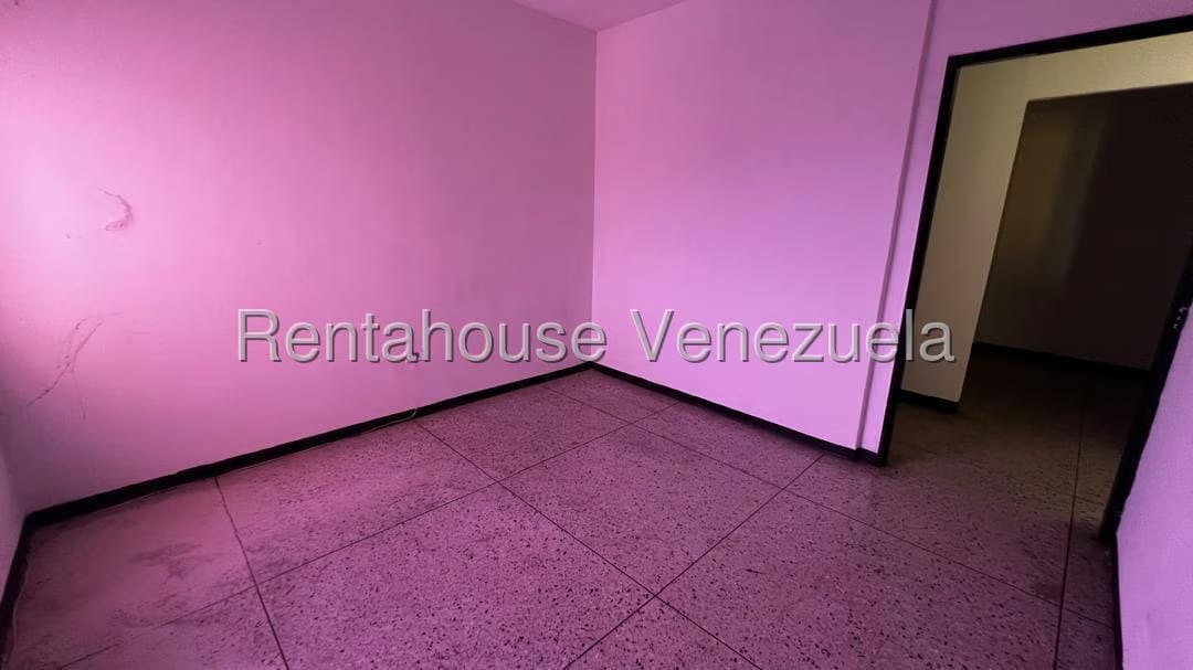 Comercial (Oficina) en Alquiler en Centro, Lara - 14