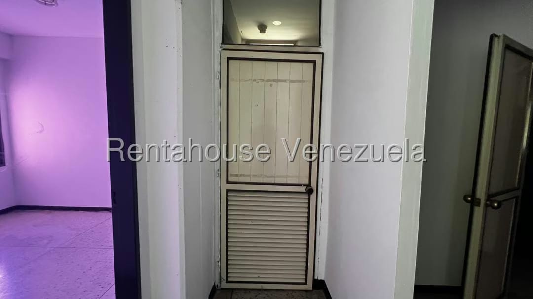 Comercial (Oficina) en Alquiler en Centro, Lara - 15