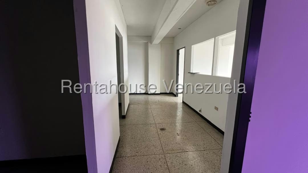 Comercial (Oficina) en Alquiler en Centro, Lara - 17
