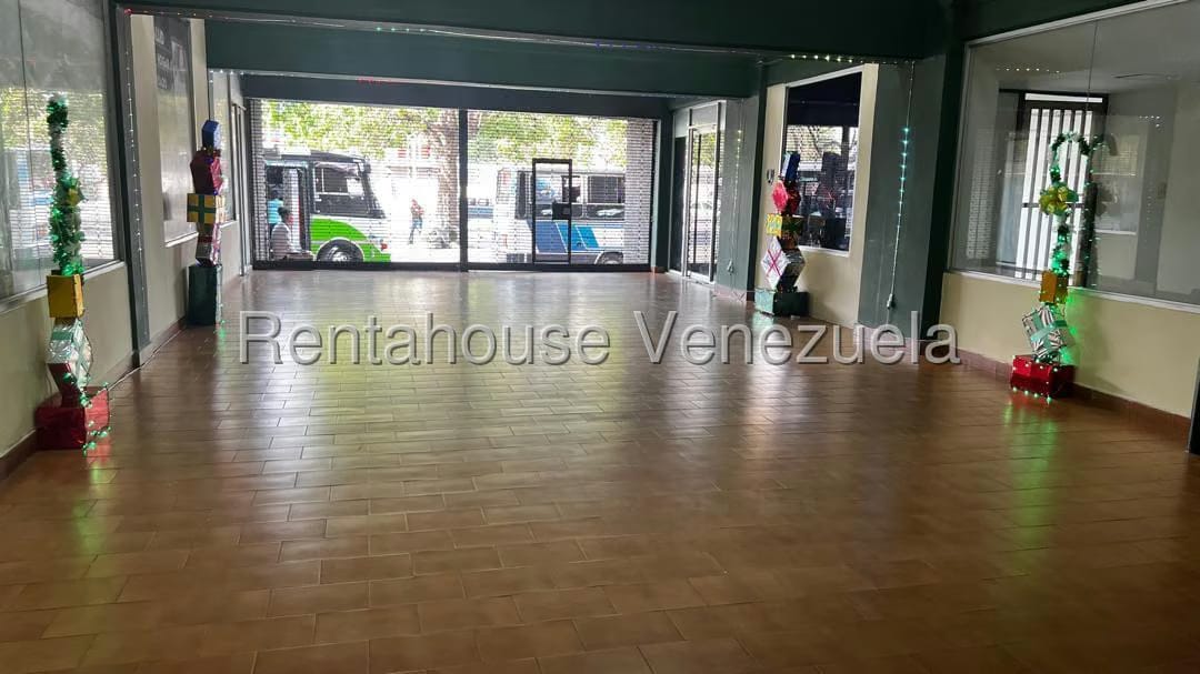 Comercial (Oficina) en Alquiler en Centro, Lara - 29