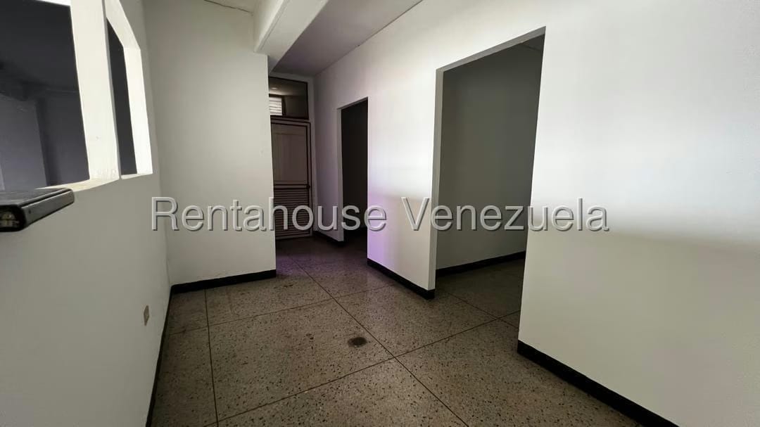 Comercial (Oficina) en Alquiler en Centro, Lara - 4