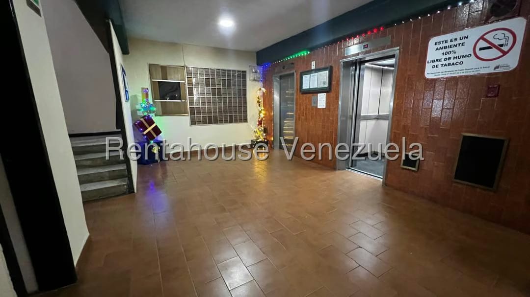 Comercial (Oficina) en Alquiler en Centro, Lara - 31