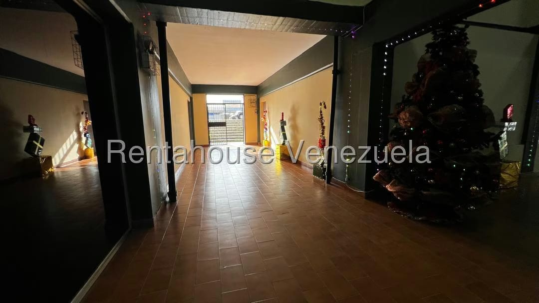 Comercial (Oficina) en Alquiler en Centro, Lara - 33