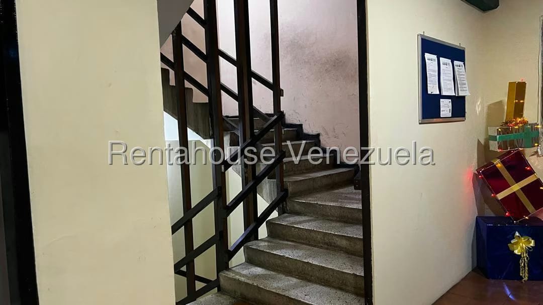 Comercial (Oficina) en Alquiler en Centro, Lara - 34
