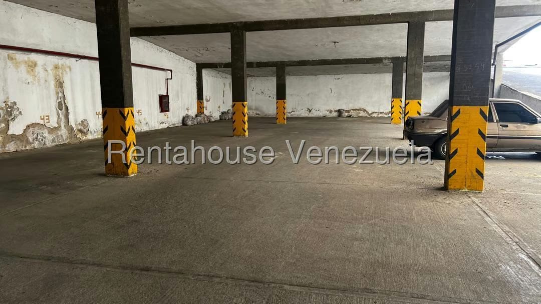 Comercial (Oficina) en Alquiler en Centro, Lara - 36