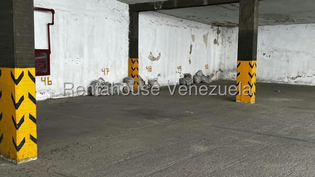 Comercial (Oficina) en Alquiler en Centro, Lara - 37