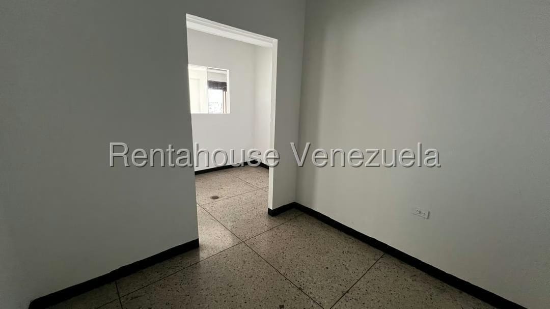 Comercial (Oficina) en Alquiler en Centro, Lara - 7