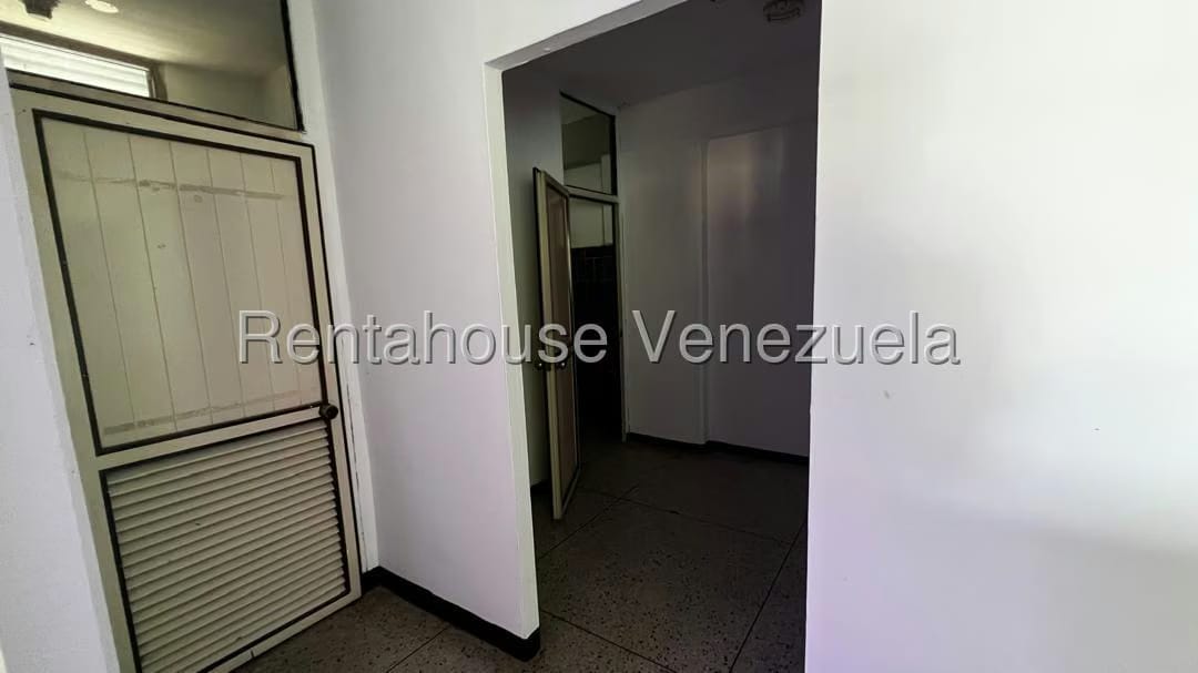 Comercial (Oficina) en Alquiler en Centro, Lara - 8