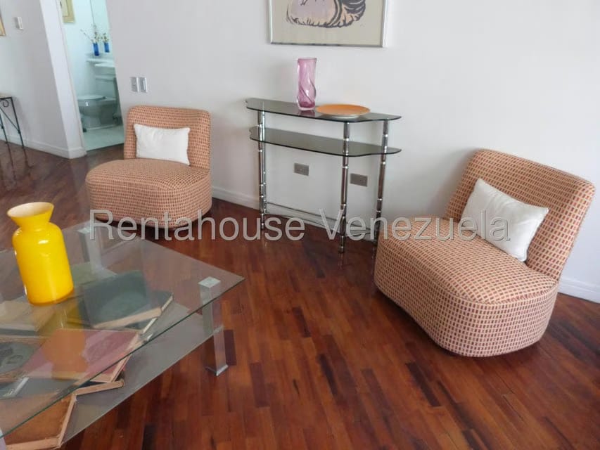 Apartamento (1 Nivel) en Alquiler en Altamira, Distrito Metropolitano - 3