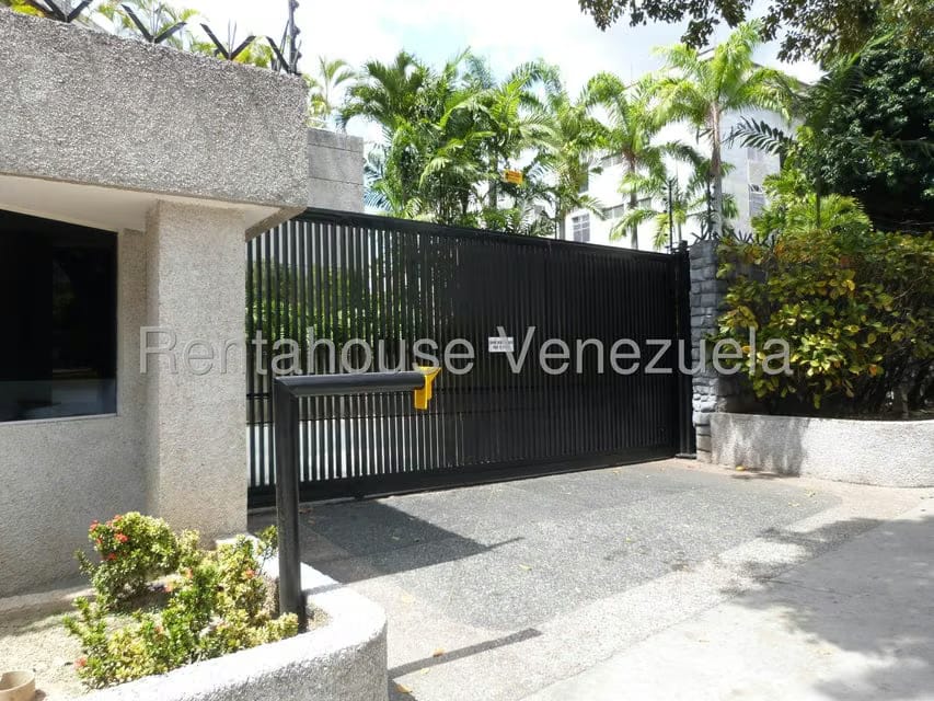 Apartamento (1 Nivel) en Alquiler en Altamira, Distrito Metropolitano - 28