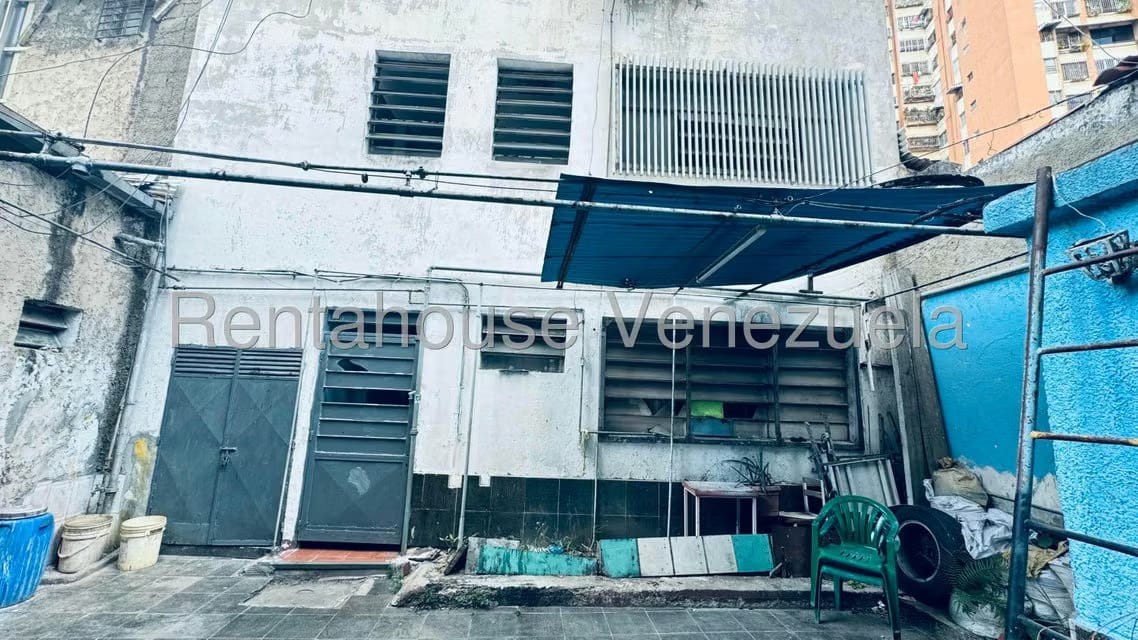 Comercial (Edificio) en Venta en Parroquia Altagracia, Distrito Metropolitano - 12
