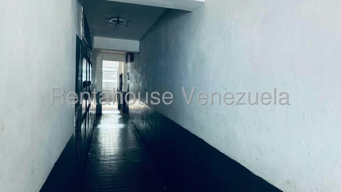Comercial (Edificio) en Venta en Parroquia Altagracia, Distrito Metropolitano - 15