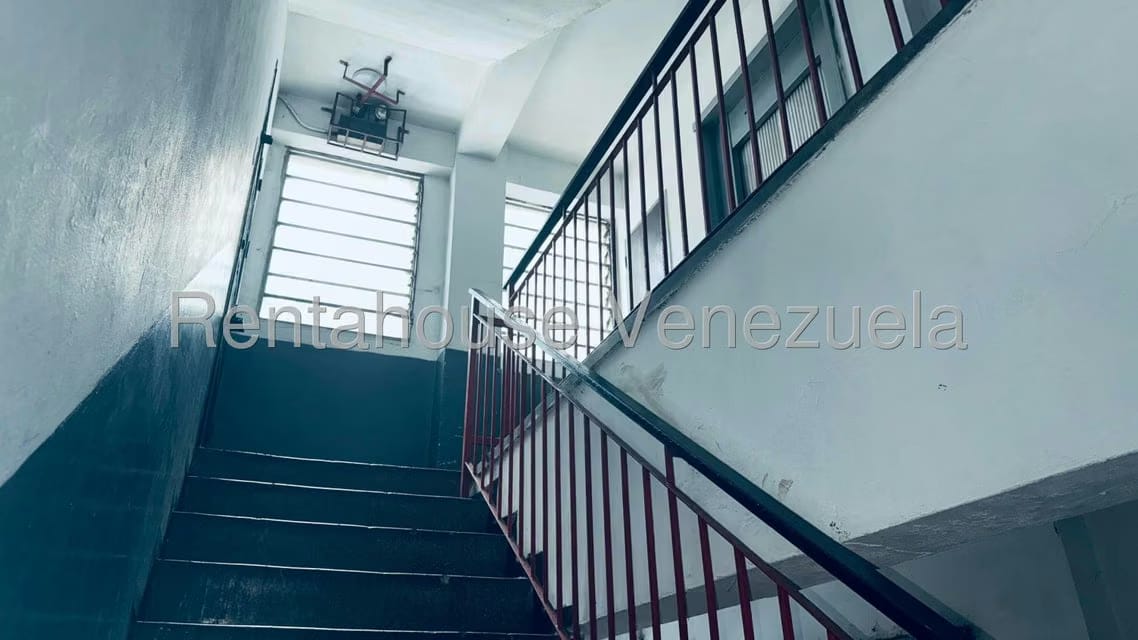 Comercial (Edificio) en Venta en Parroquia Altagracia, Distrito Metropolitano - 17