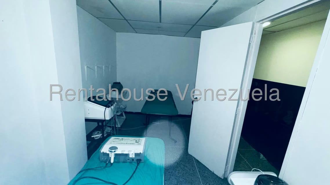 Comercial (Edificio) en Venta en Parroquia Altagracia, Distrito Metropolitano - 28