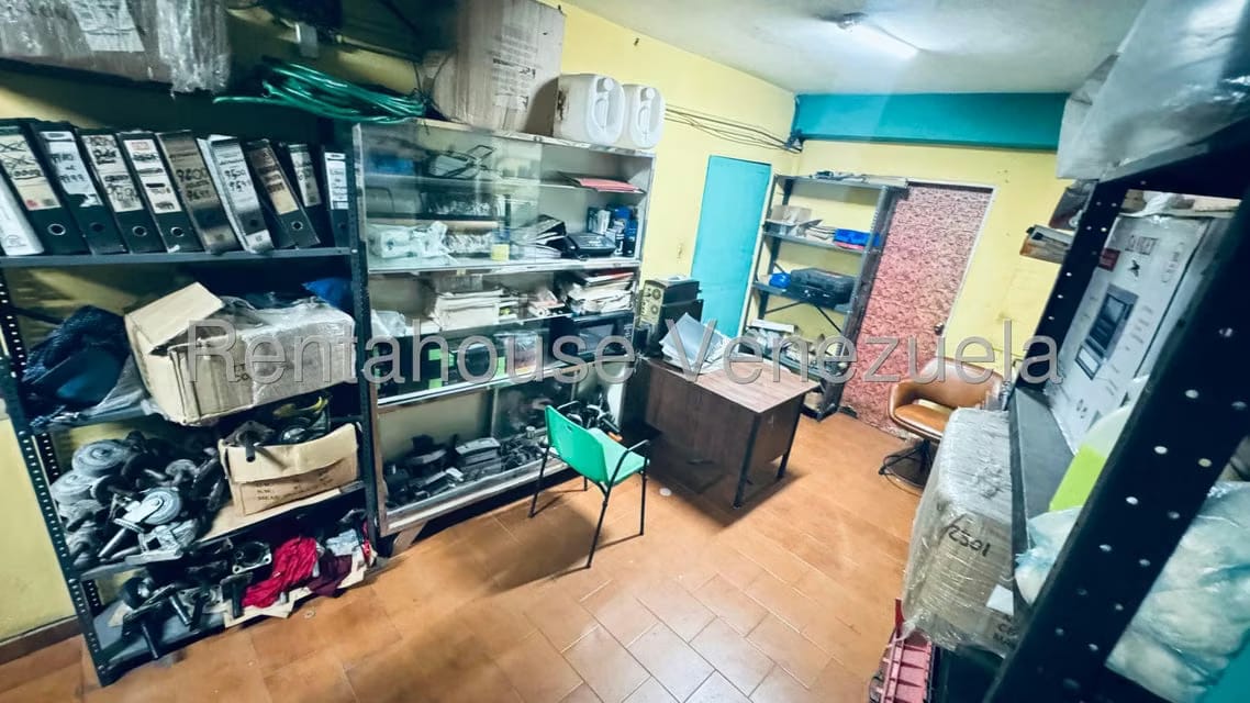 Comercial (Edificio) en Venta en Parroquia Altagracia, Distrito Metropolitano - 9