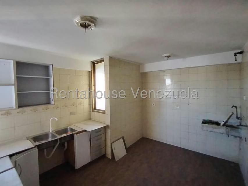 Apartamento (1 Nivel) en Venta en Avenida Bolivar, Aragua - 7