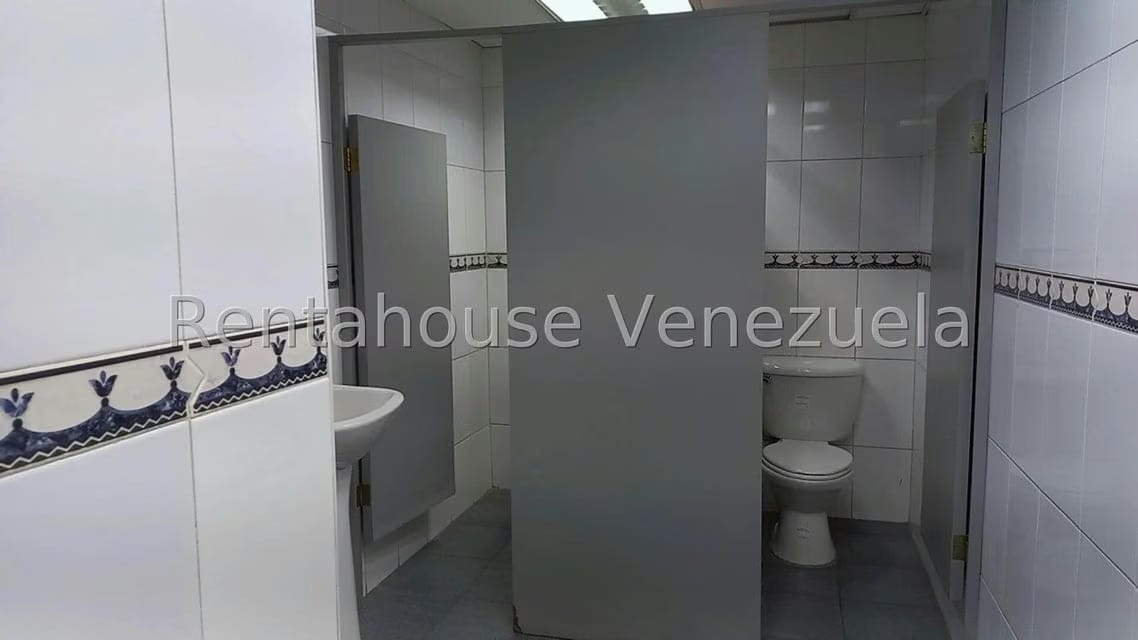 Comercial (Local Comercial) en Venta en Los Ruices, Distrito Metropolitano - 12