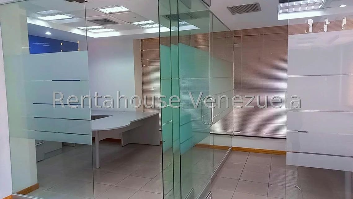 Comercial (Local Comercial) en Venta en Los Ruices, Distrito Metropolitano - 8