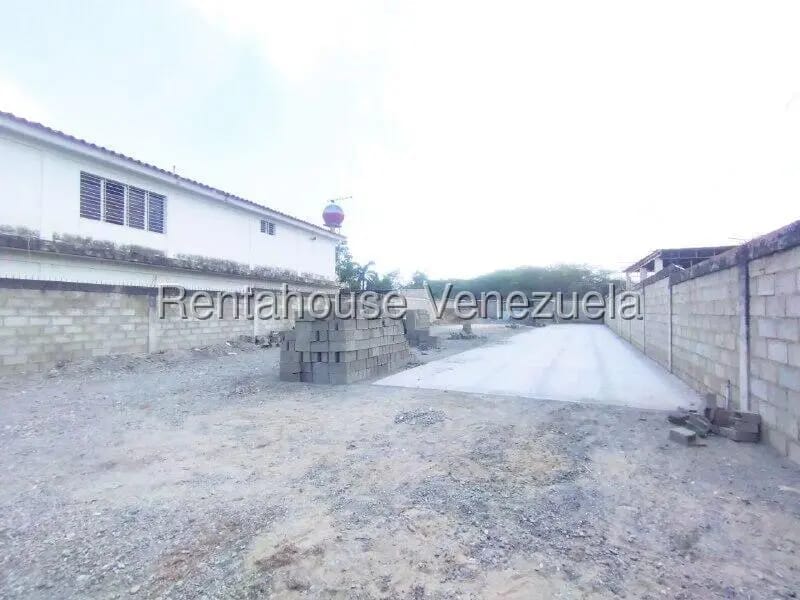 Terreno (Comercial) en Venta en Parroquia Juan Bautista Rodriguez, Lara - 3