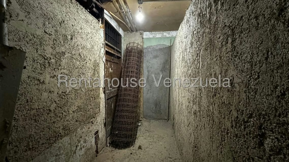 Comercial (Local Comercial) en Venta en Parroquia La Candelaria, Distrito Metropolitano - 11