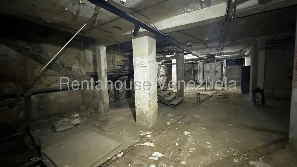 Comercial (Local Comercial) en Venta en Parroquia La Candelaria, Distrito Metropolitano - 16