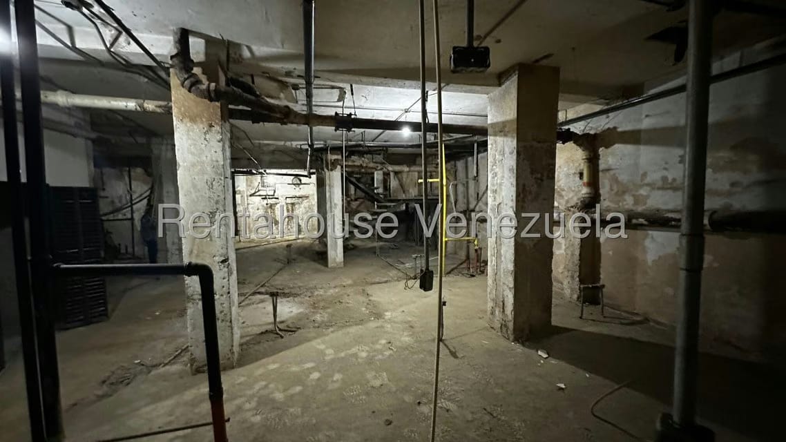 Comercial (Local Comercial) en Venta en Parroquia La Candelaria, Distrito Metropolitano - 17