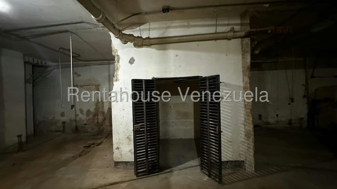 Comercial (Local Comercial) en Venta en Parroquia La Candelaria, Distrito Metropolitano - 18