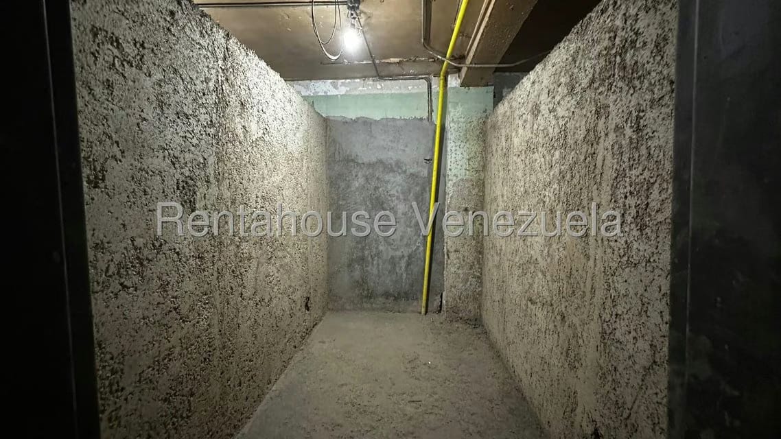 Comercial (Local Comercial) en Venta en Parroquia La Candelaria, Distrito Metropolitano - 21