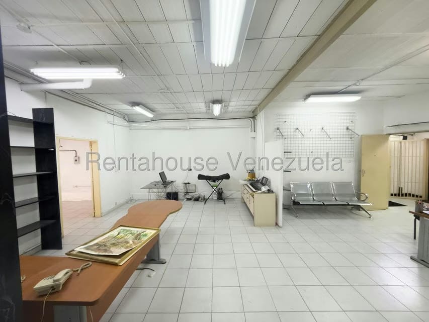 Comercial (Local Comercial) en Alquiler en Boleita Norte, Distrito Metropolitano - 11