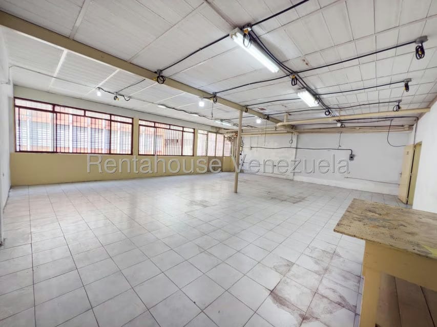 Comercial (Local Comercial) en Alquiler en Boleita Norte, Distrito Metropolitano - 5