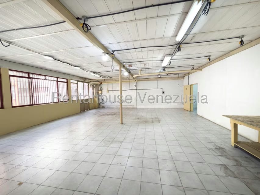 Comercial (Local Comercial) en Alquiler en Boleita Norte, Distrito Metropolitano - 6