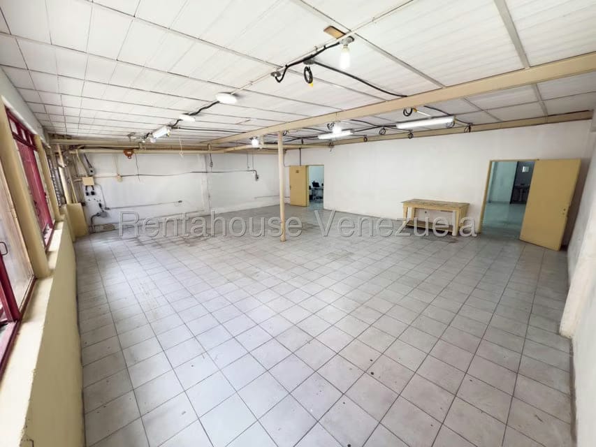 Comercial (Local Comercial) en Alquiler en Boleita Norte, Distrito Metropolitano - 9