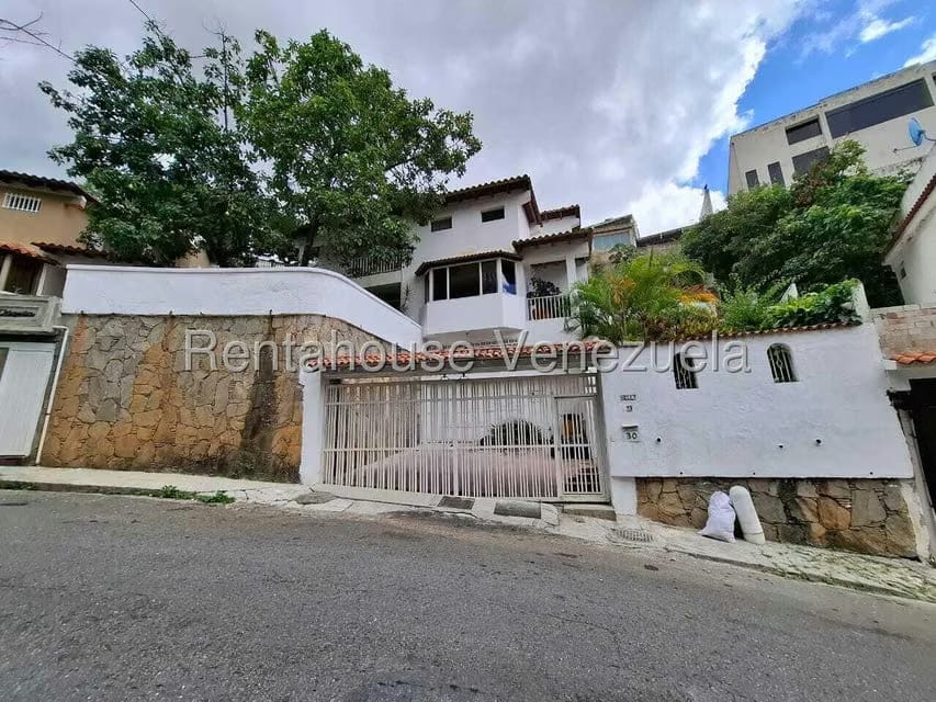 Casa (Multipes Niveles) en Venta en El Marques, Distrito Metropolitano