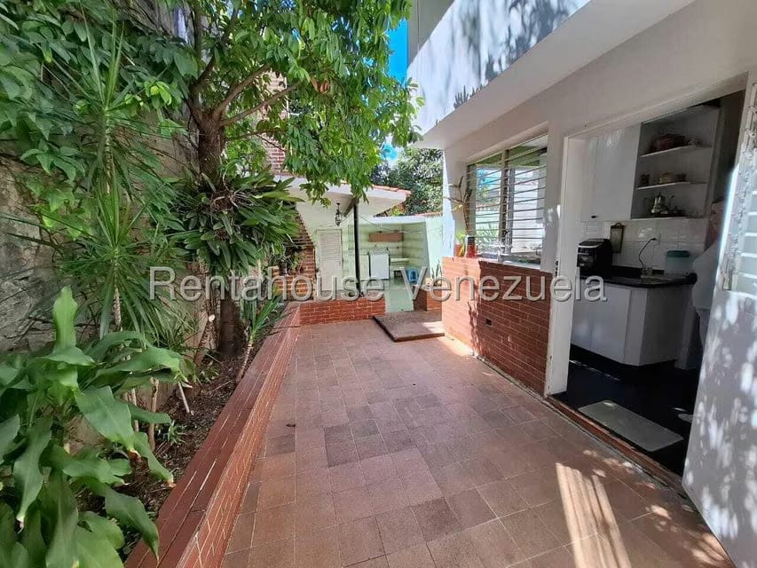 Casa (Multipes Niveles) en Venta en El Marques, Distrito Metropolitano - 32