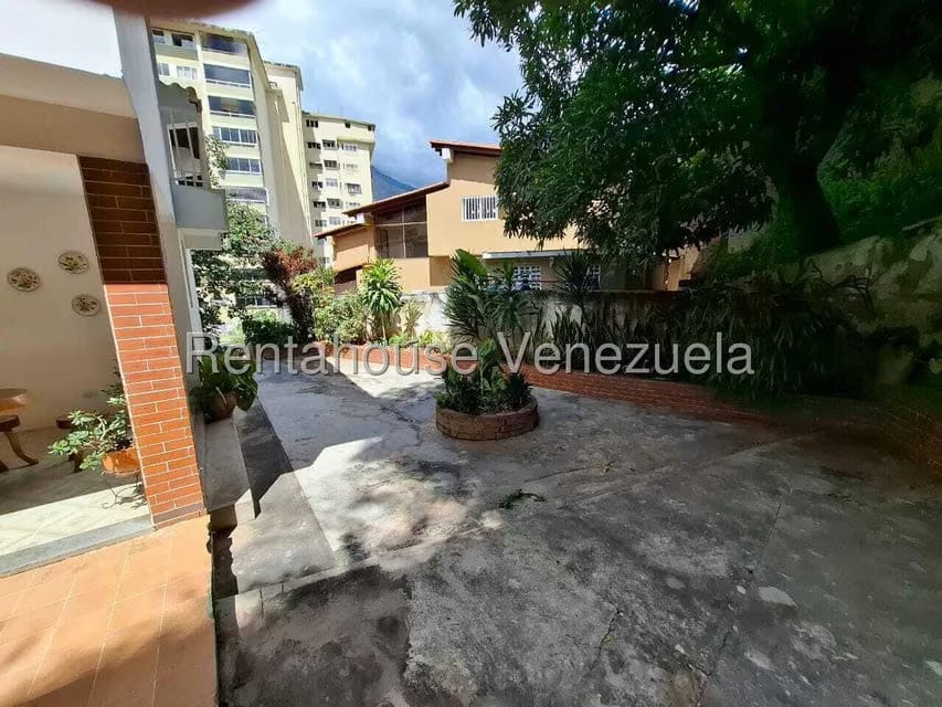 Casa (Multipes Niveles) en Venta en El Marques, Distrito Metropolitano - 35