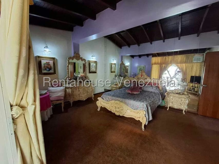 Casa (Multipes Niveles) en Venta en El Marques, Distrito Metropolitano - 37