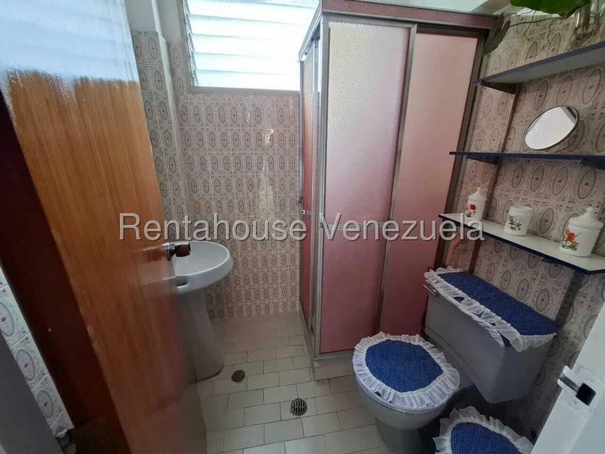 Casa (Multipes Niveles) en Venta en El Marques, Distrito Metropolitano - 46